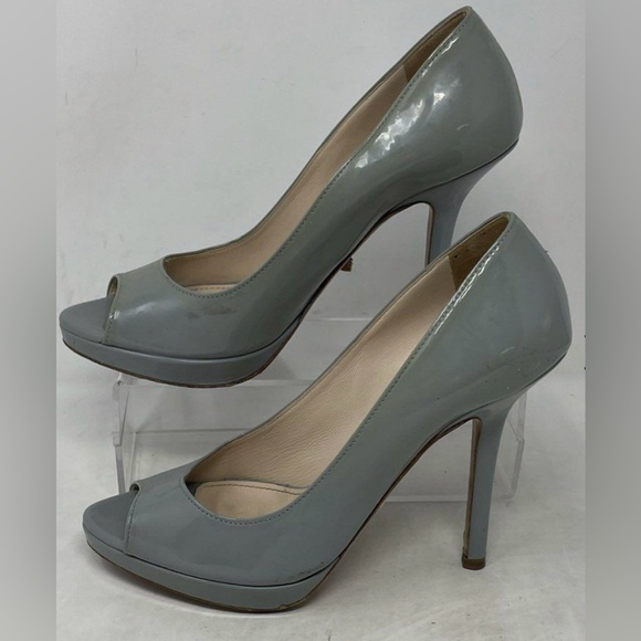 Beautiful Prada high heels - Picture 3 of 6